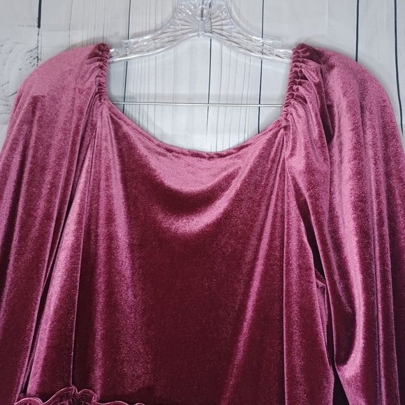 Betsey Johnson V-neck Mini Velvet Long Sleeve Dress in Burgundy - Picture 13 of 13